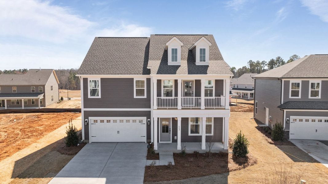 Jordan design at Lakeside Glen by premier builder, DRB Homes, York, SC.
