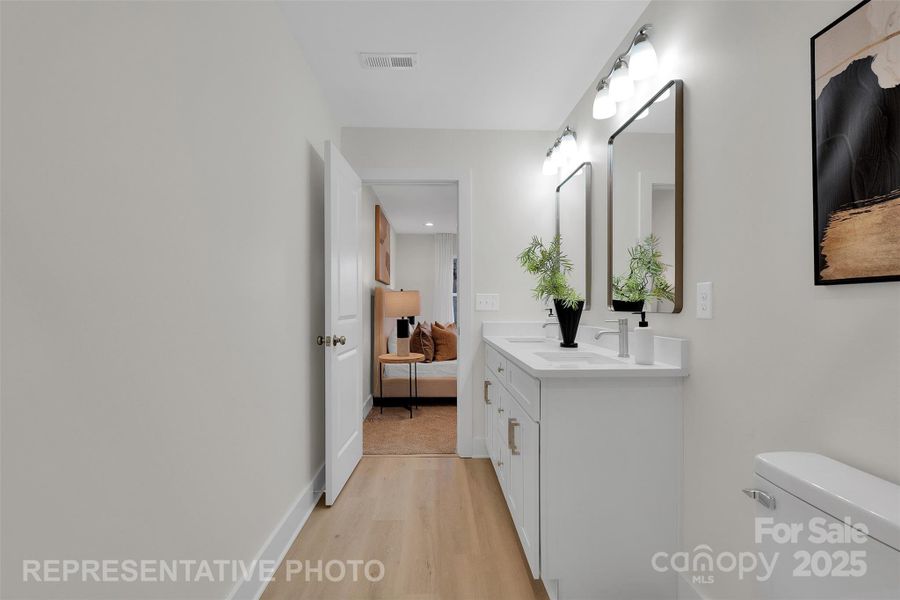 Primary Suite - Bathroom