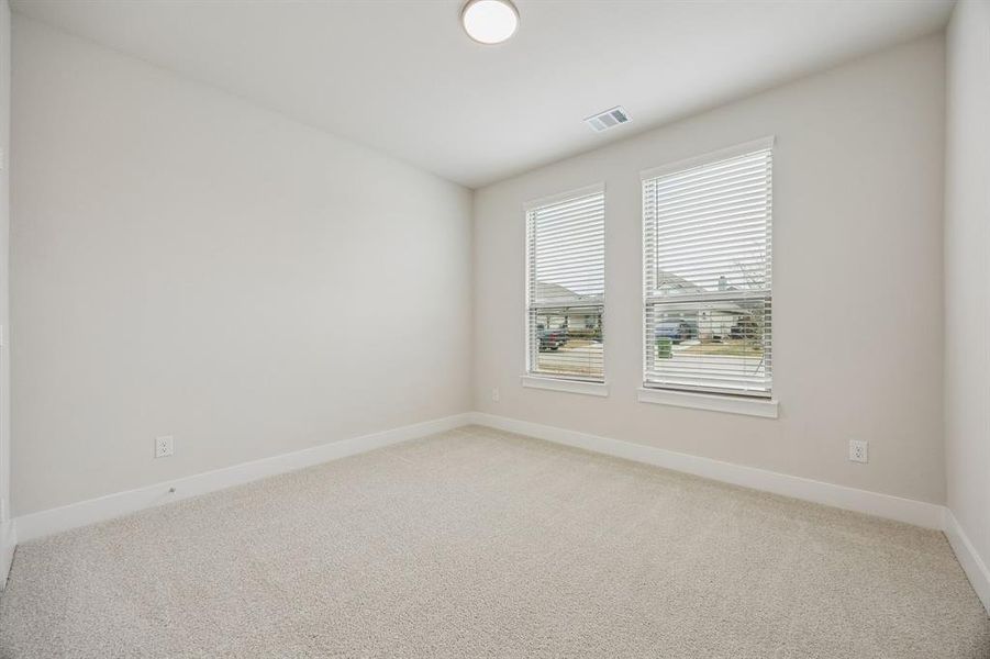 Spacious, unfurnished interior of a new home in Hadley Farms, Godley (Image 26).