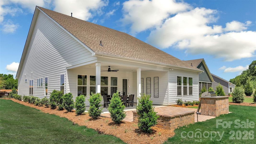 Model Home Photos used for Reference. Actual Home Features, Finishes, Colors and Options May Vary.