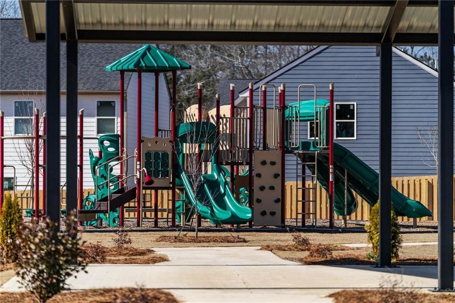 Community amenities in Creekbend Overlook, South Fulton (Image 6).