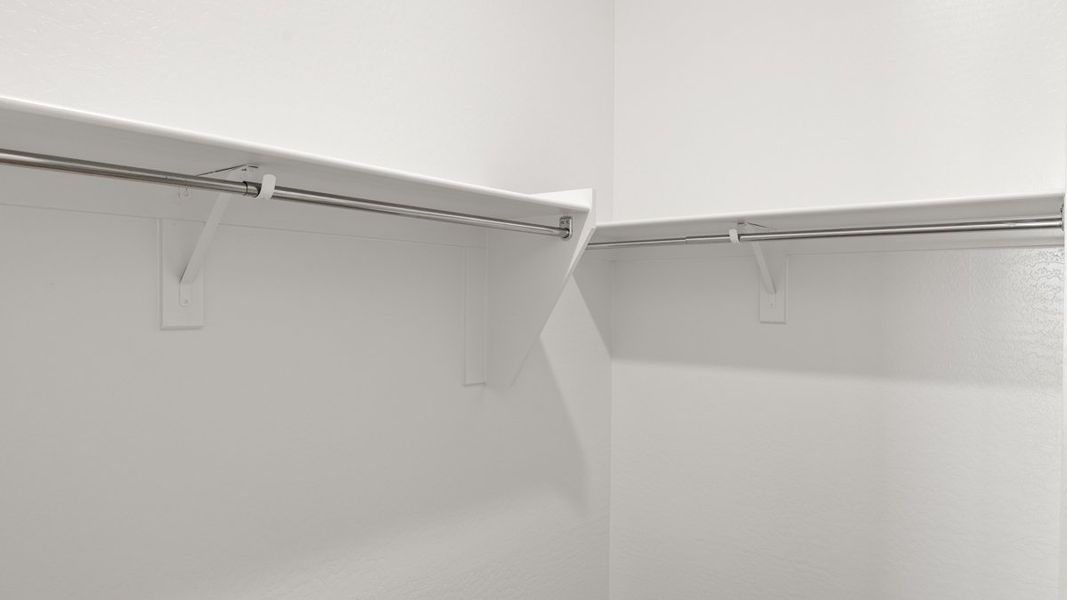 Representative interior finishes for a home built from the Plan by D.R. Horton in The Ridge at Stone Butte, Phoenix (Image 15).