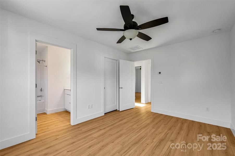 Spacious, unfurnished interior of a new home in , Asheville (Image 22).