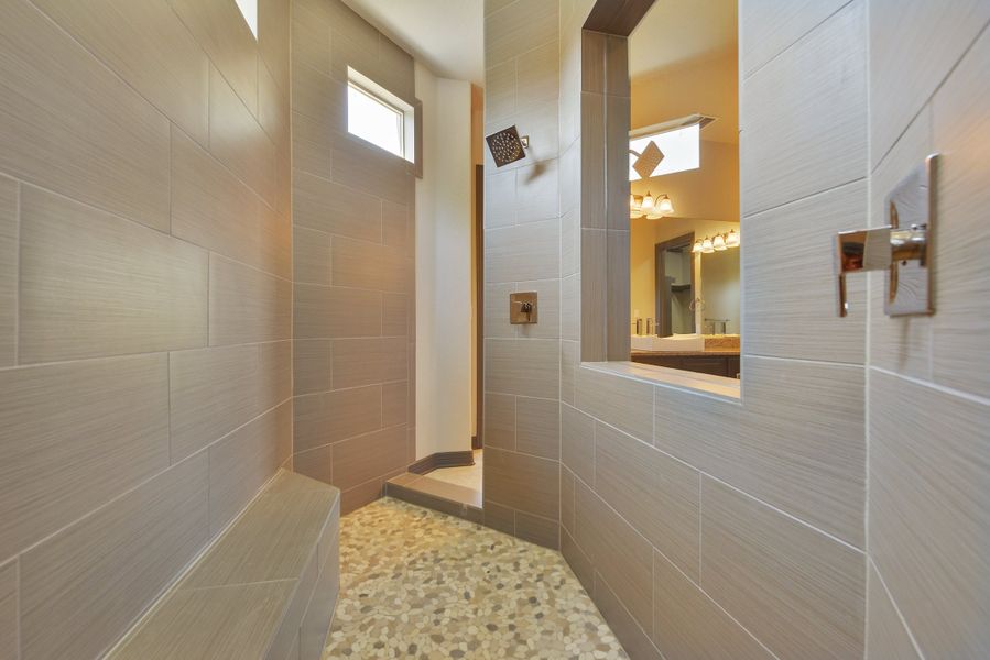 Representative furnished interior of a home built from the The Scottsdale 5500 by Whitestone Custom Homes in Johnson Ranch, Bulverde (Image 14). Representative furnished interior of a home built from the The Scottsdale 5500 by Whitestone Custom Homes in Johnson Ranch, Bulverde (Image 14).