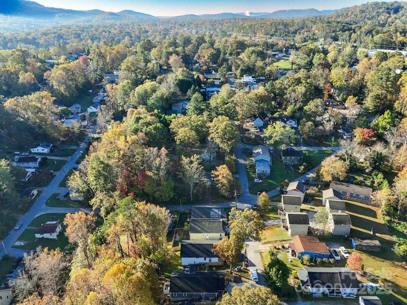 Image 37 of a home in .