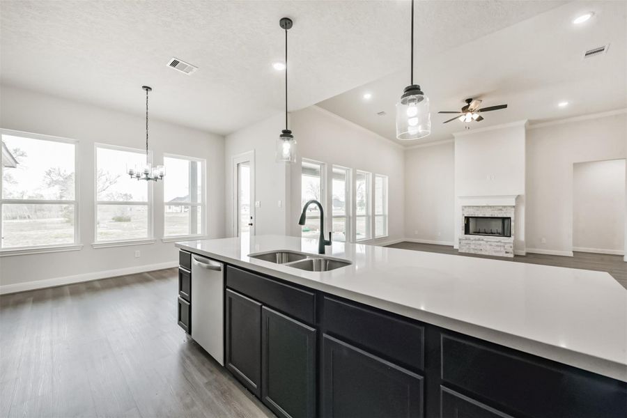 Furnished interior view inside a new home in , Baytown (Image 12).