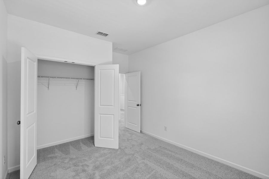 Spacious, unfurnished interior of a new home in Alder Creek, Cumming (Image 22). Spacious, unfurnished interior of a new home in Alder Creek, Cumming (Image 22).