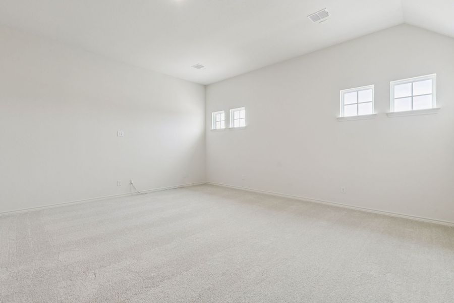 Spacious, unfurnished interior of a new home in Timberbrook, Justin (Image 16). Spacious, unfurnished interior of a new home in Timberbrook, Justin (Image 16).