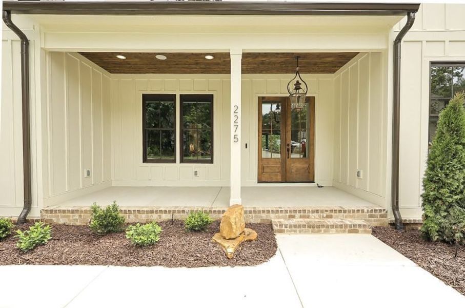Exterior details and patio area of a home in Hidden River, Signal Mountain (Image 37). Exterior details and patio area of a home in Hidden River, Signal Mountain (Image 37).