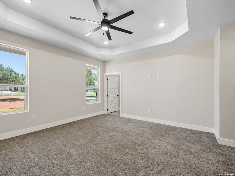 Spacious, unfurnished interior of a new home in , Lytle (Image 33).