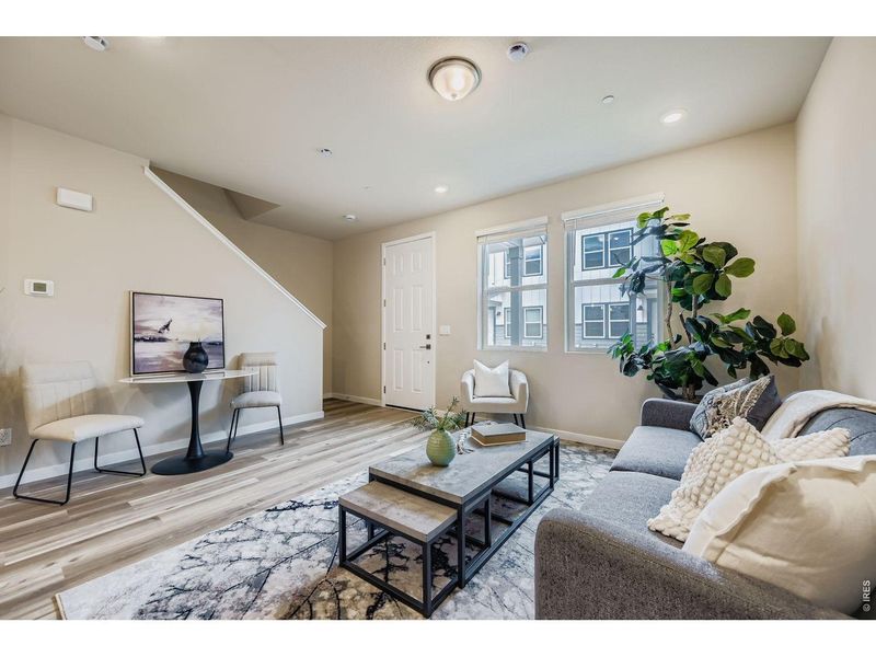 Furnished interior view inside a new home in Mountain Brook, Longmont (Image 11).