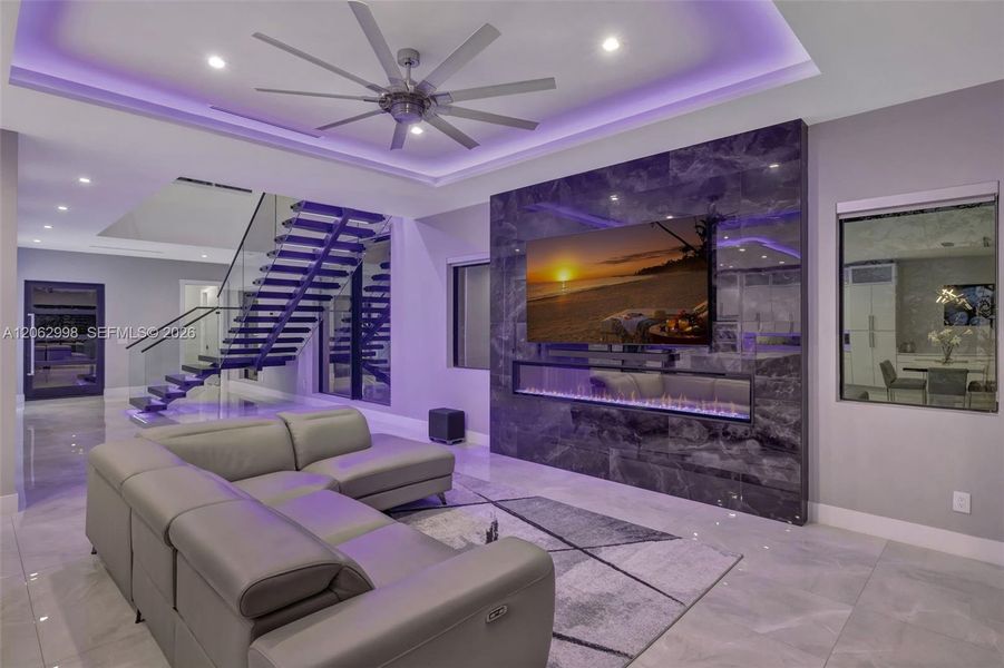 Furnished interior view inside a new home in , Fort Lauderdale (Image 74).