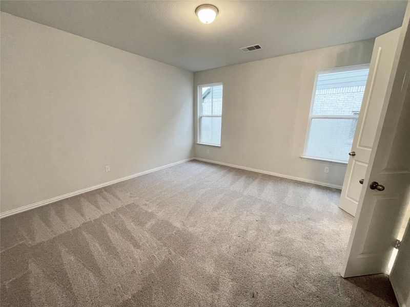 Spacious, unfurnished interior of a new home in Southern Pointe, College Station (Image 15). Spacious, unfurnished interior of a new home in Southern Pointe, College Station (Image 15).