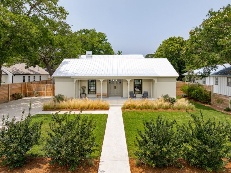 Community amenities in , Mount Pleasant (Image 49).