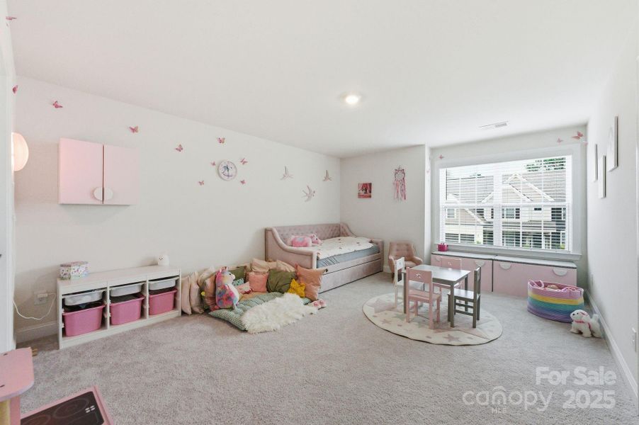 Furnished interior view inside a new home in , Huntersville (Image 39). Furnished interior view inside a new home in , Huntersville (Image 39).