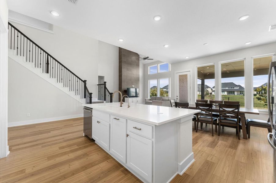 Furnished interior view inside a new home in Cross Creek Ranch, Fulshear (Image 7).