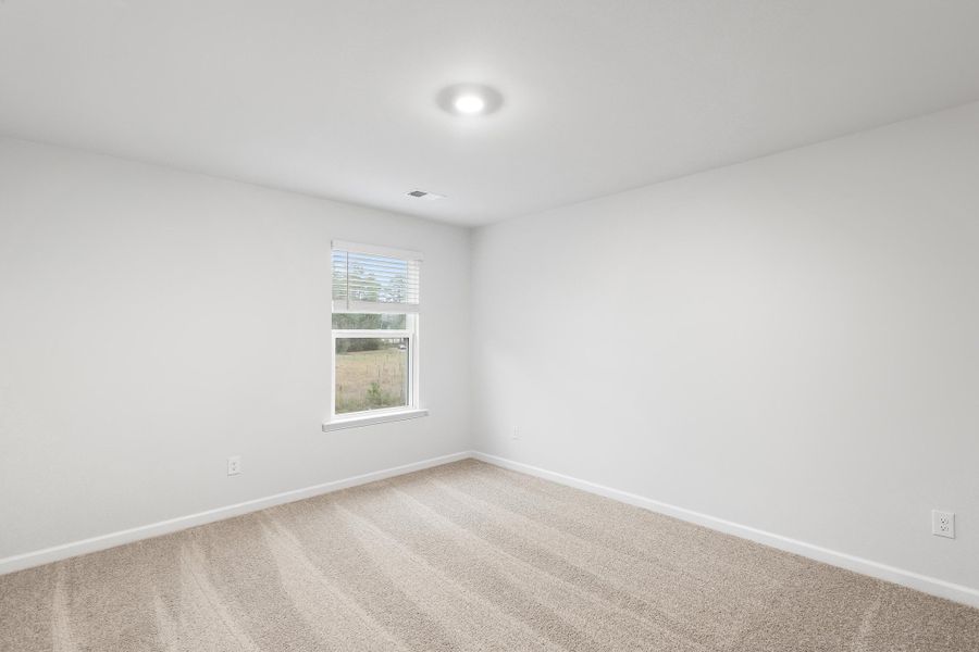 Spacious, unfurnished interior of a new home in The Cove at Mallard Crossing, Summerville (Image 23).