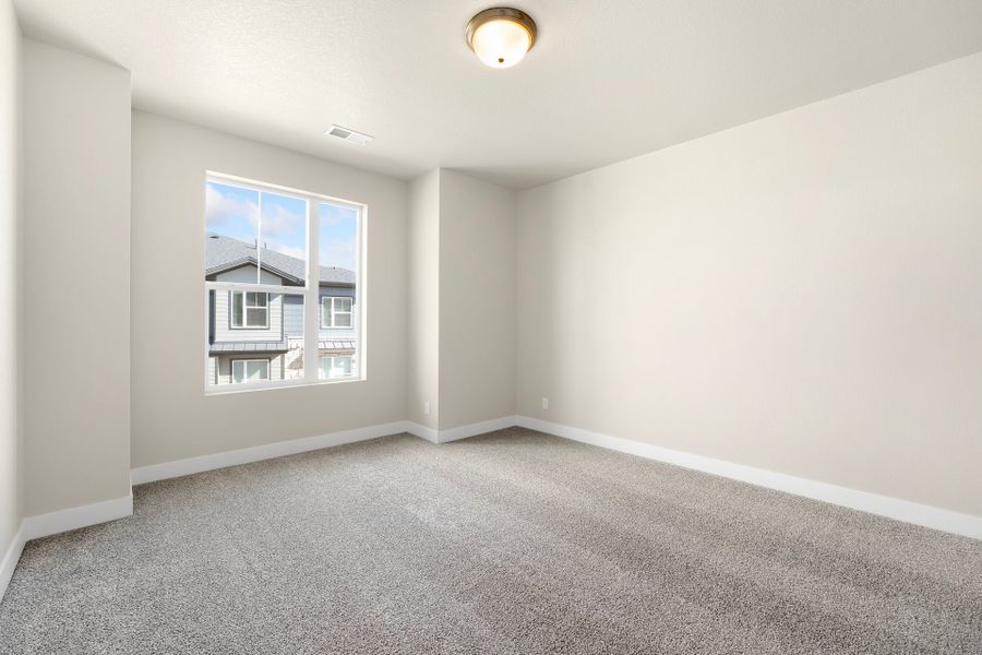 Spacious, unfurnished interior of a new home in Wilder at Timnath Ranch, Timnath (Image 17). Spacious, unfurnished interior of a new home in Wilder at Timnath Ranch, Timnath (Image 17).