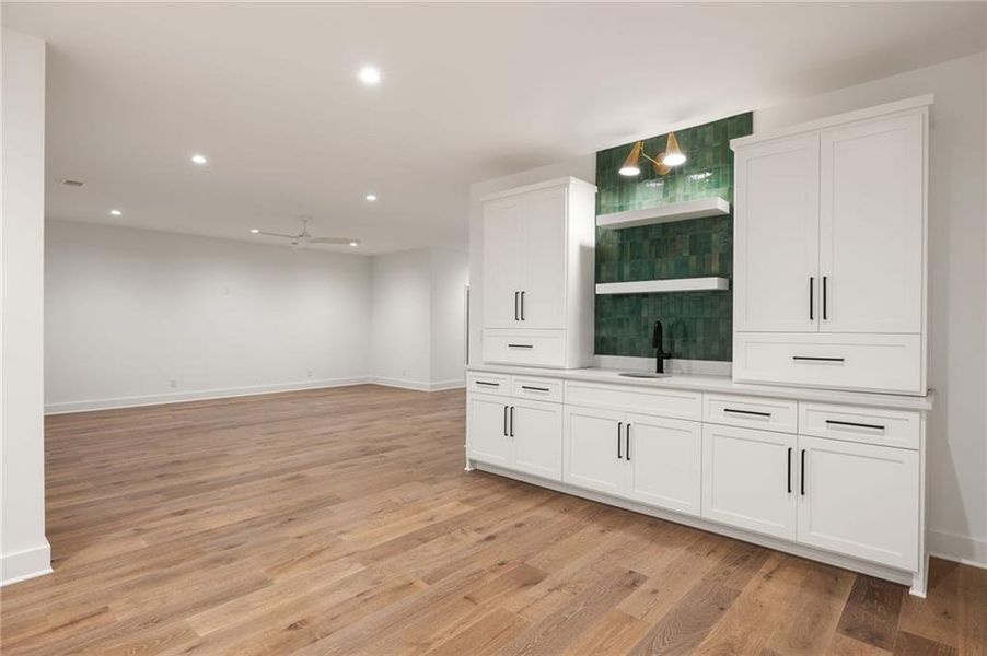 Furnished interior view inside a new home in , Atlanta (Image 7).