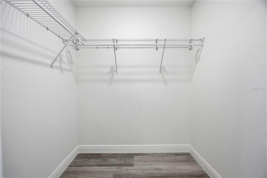 Spacious, unfurnished interior of a new home in , Ocala (Image 18).