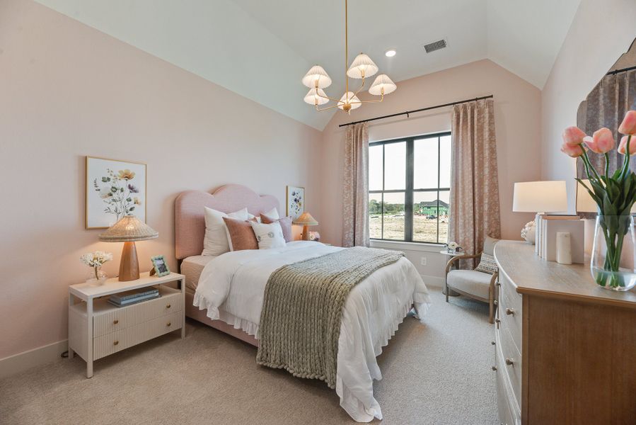 Representative furnished interior of a home built from the Lakeside - SH 5434 by Shaddock Homes in Furst Ranch, Argyle (Image 47).