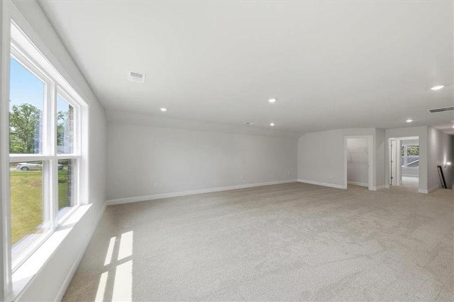 Spacious, unfurnished interior of a new home in Tuscany Hills, Douglasville (Image 46).