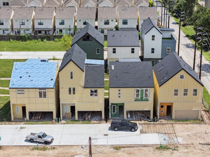 Image 32 of a home in .