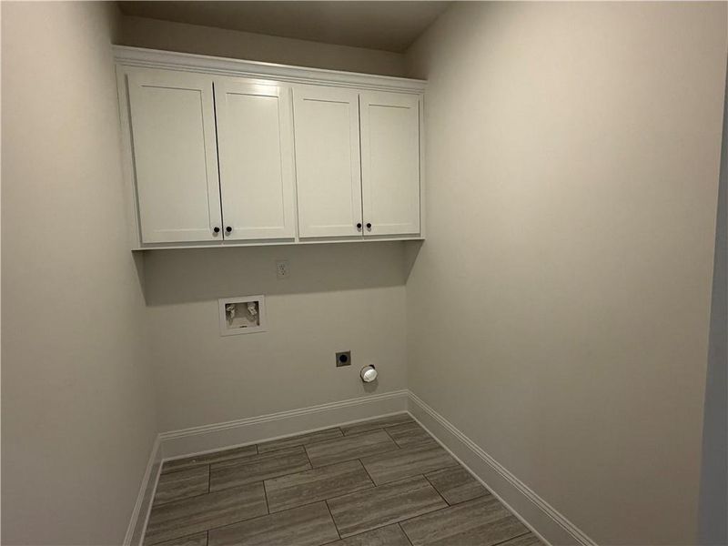 Spacious, unfurnished interior of a new home in , Jefferson (Image 13).