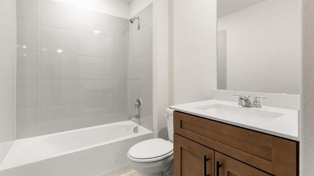 Image 13 of a home in The Landing at Hidden Lakes. Image 13 of a home in The Landing at Hidden Lakes.