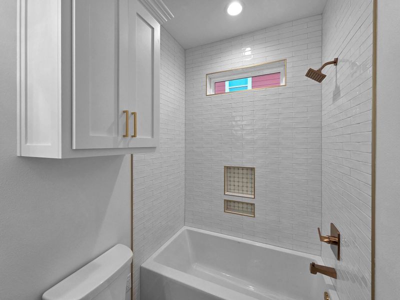 Furnished interior view inside a new home in , Bolivar Peninsula (Image 3).