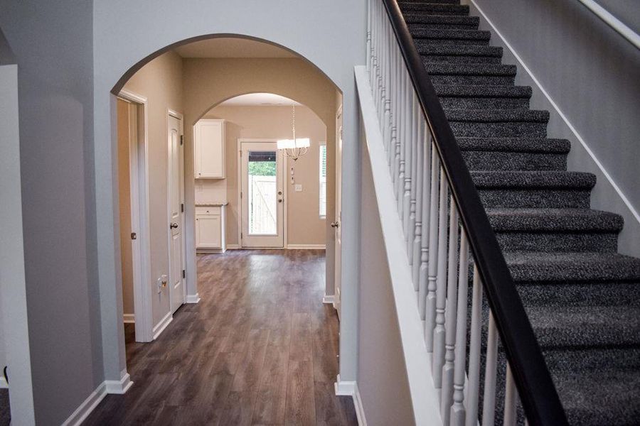 Spacious, unfurnished interior of a new home in , Dallas (Image 67). Spacious, unfurnished interior of a new home in , Dallas (Image 67).