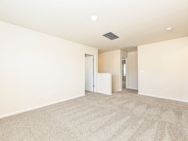 Spacious, unfurnished interior of a new home in Nelson's Creek, Mocksville (Image 18). Spacious, unfurnished interior of a new home in Nelson's Creek, Mocksville (Image 18).