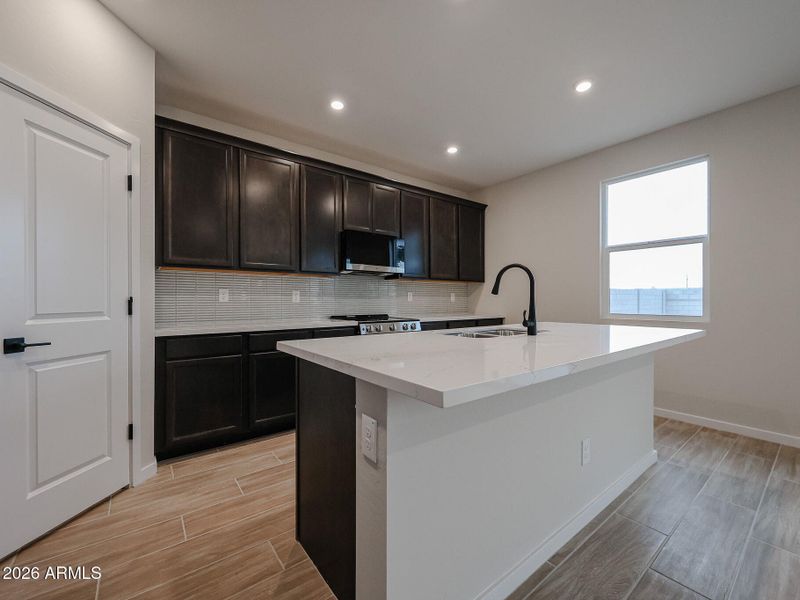 06_Skyline-Village_GRAND-OPENING-3.14_Sa