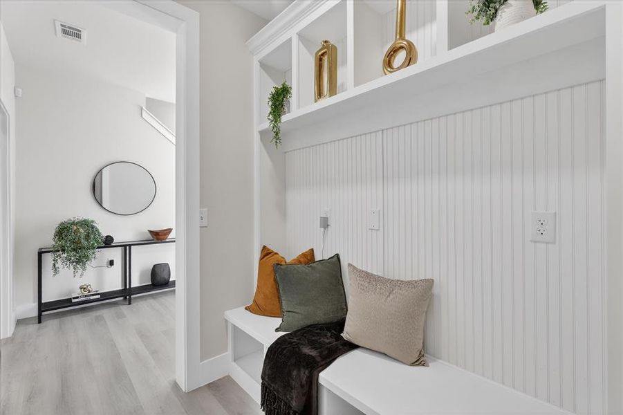 Furnished interior view inside a new home in , Dallas (Image 6).