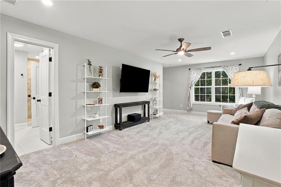 Furnished interior view inside a new home in , Auburn (Image 71).