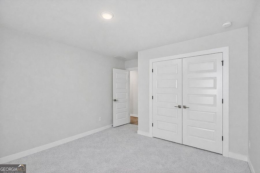 Spacious, unfurnished interior of a new home in The Manor at Gainesville Township, Gainesville (Image 26).