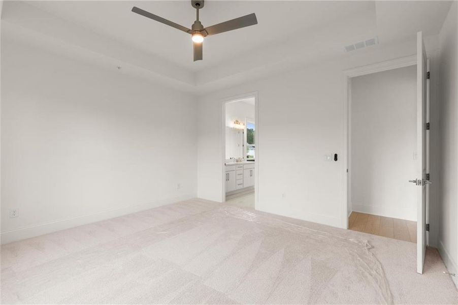 Spacious, unfurnished interior of a new home in , Kennesaw (Image 35).
