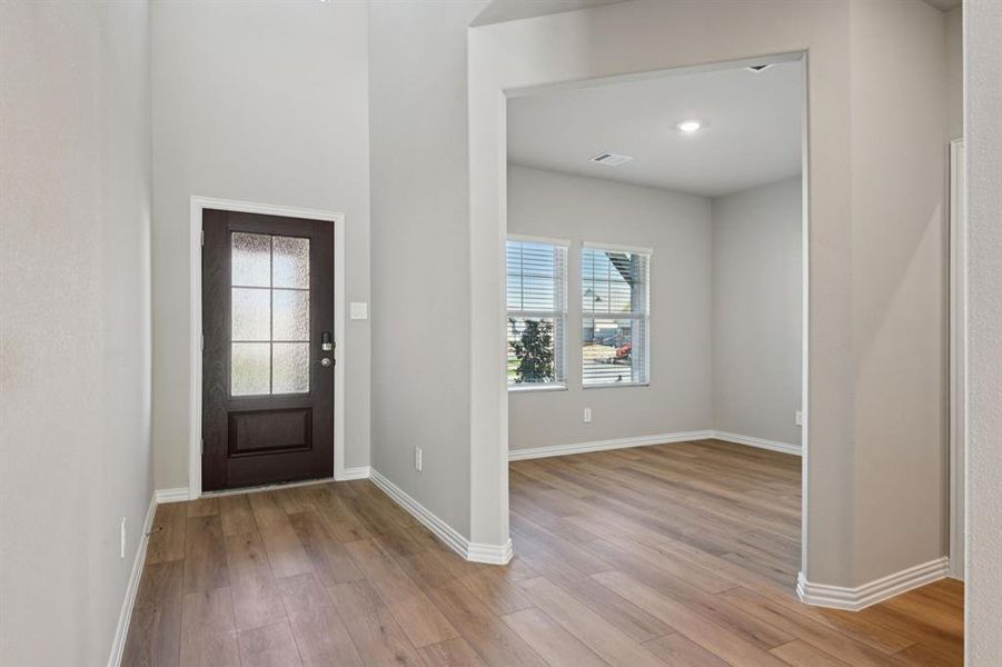 Spacious, unfurnished interior of a new home in Lakehaven - Signature Series, Farmersville (Image 19). Spacious, unfurnished interior of a new home in Lakehaven - Signature Series, Farmersville (Image 19).