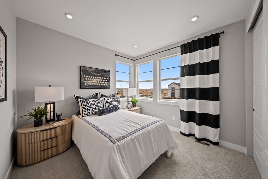 Representative furnished interior of a home built from the Glen by Trumark Homes in Trumark Homes at Tanterra, Parker (Image 28).