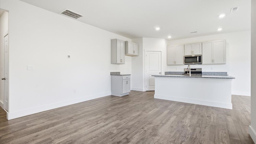 Spacious, unfurnished interior of a new home in The Ridge at Neals Landing, Knoxville (Image 13). Spacious, unfurnished interior of a new home in The Ridge at Neals Landing, Knoxville (Image 13).