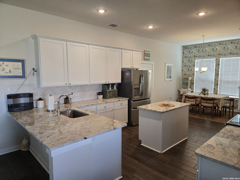 Furnished interior view inside a new home in Bonita Vista, Pleasanton (Image 12).
