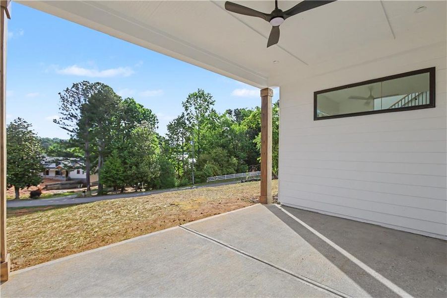 Exterior details and patio area of a home in , Gainesville (Image 4).
