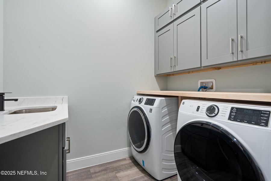 Close-up of interior finishes inside a home in , Palm Coast (Image 19). Close-up of interior finishes inside a home in , Palm Coast (Image 19).
