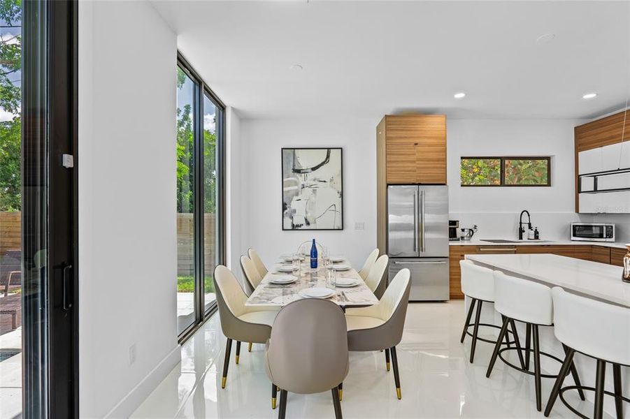 Furnished interior view inside a new home in , Sarasota (Image 14).