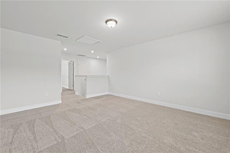 Spacious, unfurnished interior of a new home in Overland, Locust Grove (Image 22). Spacious, unfurnished interior of a new home in Overland, Locust Grove (Image 22).