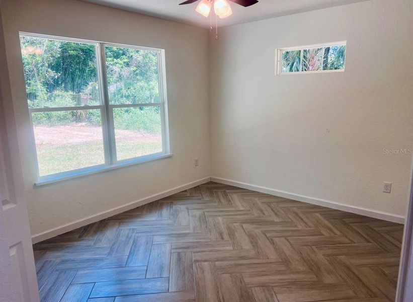 Spacious, unfurnished interior of a new home in , Belleview (Image 12).