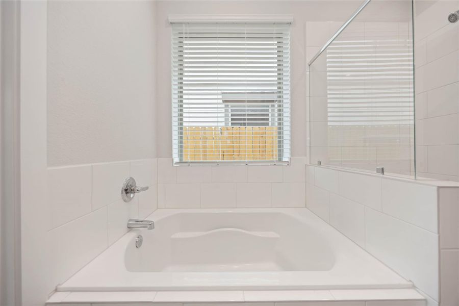 Furnished interior view inside a new home in Granger Pines, Conroe (Image 5). Furnished interior view inside a new home in Granger Pines, Conroe (Image 5).