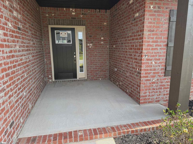 Exterior details and patio area of a home in Bracken Woods, Piedmont (Image 2).