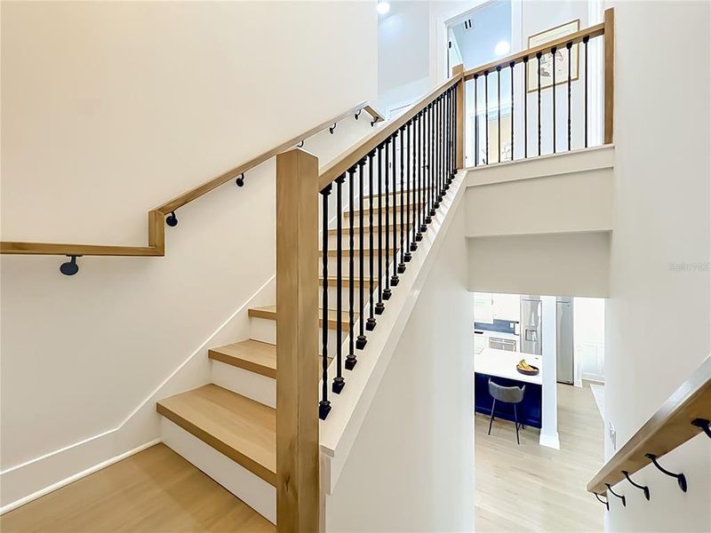 Spacious, unfurnished interior of a new home in , Winter Garden (Image 22). Spacious, unfurnished interior of a new home in , Winter Garden (Image 22).