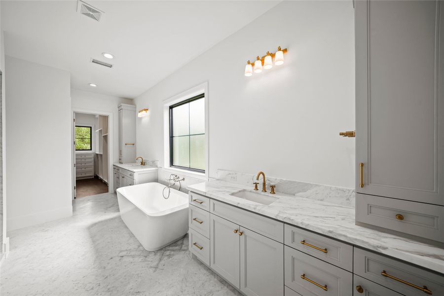 Similar Completed Design by Builder: Primary Bathroom Similar Completed Design by Builder: Primary Bathroom